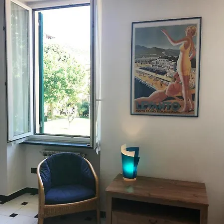 Piazza Staglieno - Centralissimo A 30m Dalla *